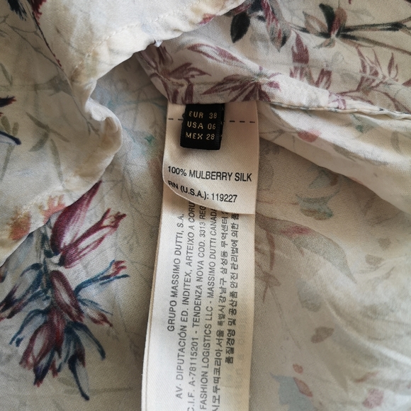 Massimo Dutti 100% silk floral blouse - Picture 4 of 7